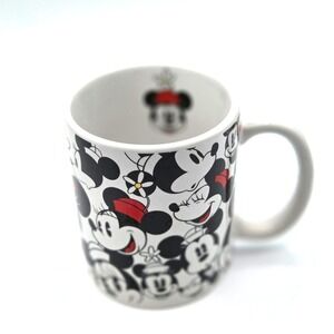Walt Disney World Mickey Mouse Mug White Black and Red‎ with Mickey Inside Rim